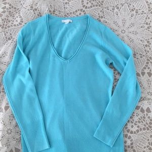 EUC NY&Co V-neck sweater